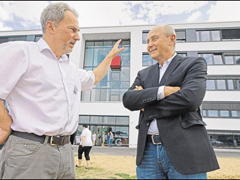 GROSS-UMSTADT - OFFENE TÜR 